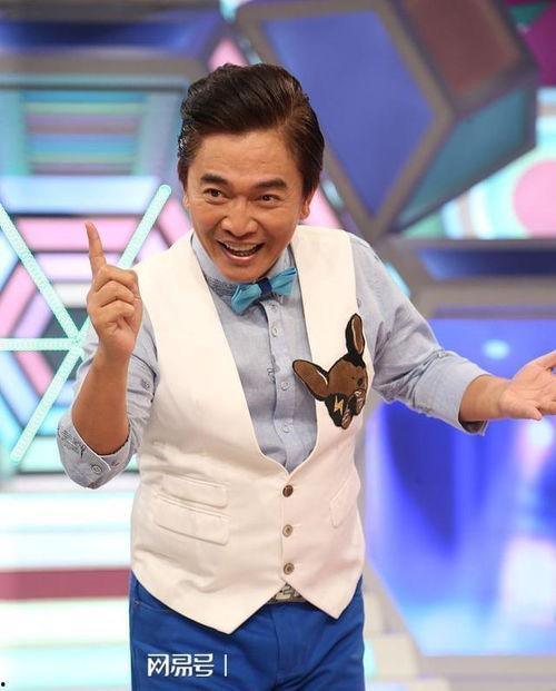 黄子佼爆料的娱乐圈人,娱乐圈背后的真实人生  第2张 黄子佼爆料的娱乐圈人,娱乐圈背后的真实人生  第2张