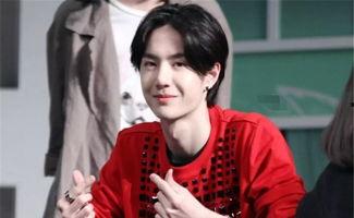 娱乐爆料王一博与赵丽颖,疑似恋情曝光?