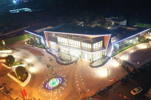 万达最新爆料新闻视频,揭秘企业转型背后的故事与挑战  第2张 万达最新爆料新闻视频,揭秘企业转型背后的故事与挑战  第2张