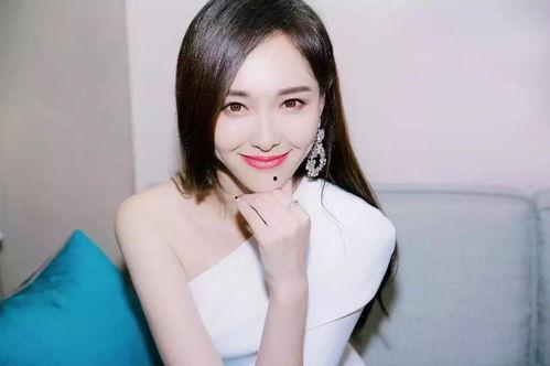 网友爆料唐嫣豪宅视频,奢华生活引网友热议  第3张 网友爆料唐嫣豪宅视频,奢华生活引网友热议  第3张