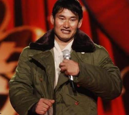 最新爆料大衣哥朱之文,揭秘背后不为人知的真实生活  第2张 最新爆料大衣哥朱之文,揭秘背后不为人知的真实生活  第2张