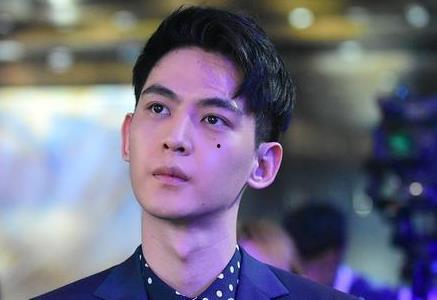 娱乐吃瓜唐晓天是谁,娱乐吃瓜界的风云人物  第3张 娱乐吃瓜唐晓天是谁,娱乐吃瓜界的风云人物  第3张