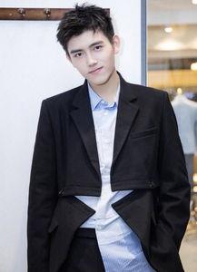 最新爆料陈飞宇固定女伴  第2张 最新爆料陈飞宇固定女伴  第2张