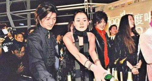 娱乐圈狗仔最新爆料视频,揭秘明星私生活大揭秘!  第3张 娱乐圈狗仔最新爆料视频,揭秘明星私生活大揭秘!  第3张