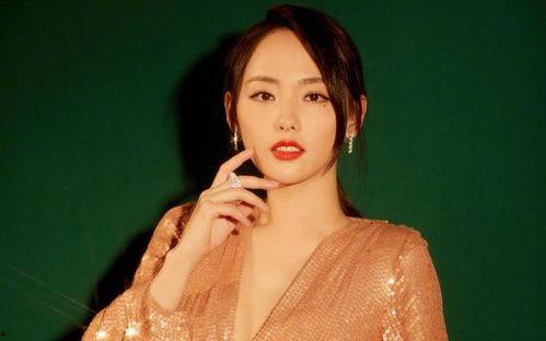 八卦圈内爆料张嘉倪,张嘉倪疑涉感情风波,真相究竟如何?  第2张 八卦圈内爆料张嘉倪,张嘉倪疑涉感情风波,真相究竟如何?  第2张