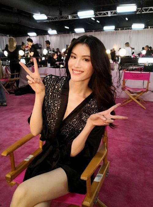 何穗最新爆料消息新闻,揭秘时尚界背后的故事  第3张 何穗最新爆料消息新闻,揭秘时尚界背后的故事  第3张