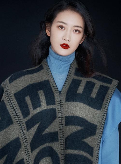 爆料娱乐圈王鸥的小说,王鸥的神秘恋情揭秘  第2张 爆料娱乐圈王鸥的小说,王鸥的神秘恋情揭秘  第2张